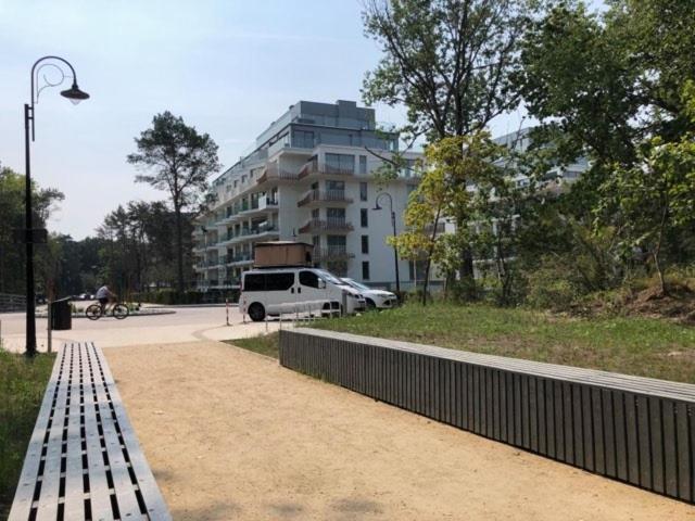 Apart Park - Albus 211 Z Parkingiem W Cenie Świnoujście Eksteriør bilde