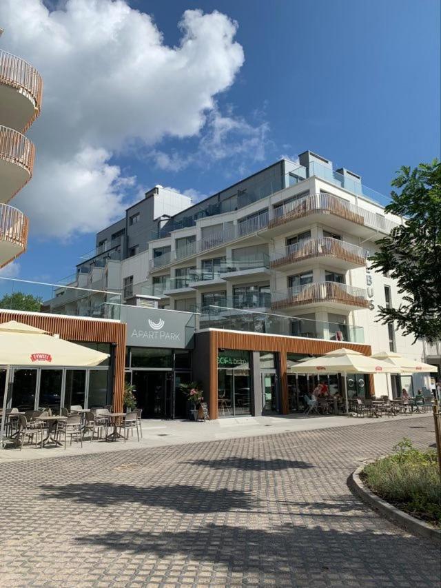 Apart Park - Albus 211 Z Parkingiem W Cenie Świnoujście Eksteriør bilde